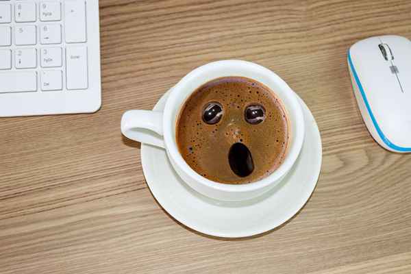 18 de los mejores memes de café