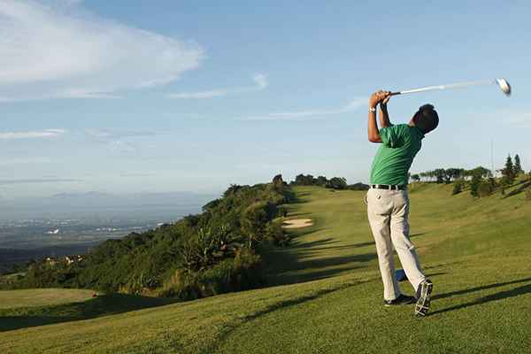 Conceptos básicos del vuelo de la pelota en el golf