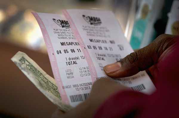 I residenti non statunitensi possono giocare per vincere la lotteria?
