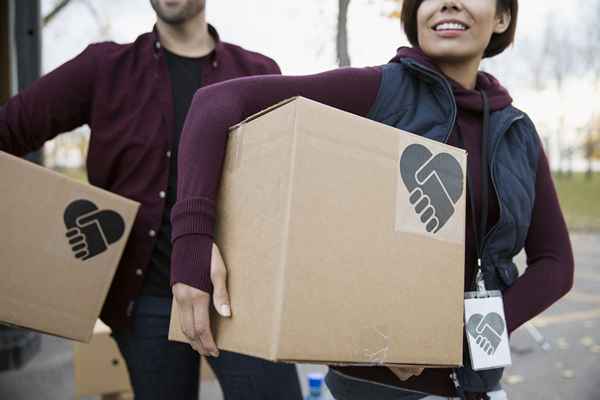 As organizações sem fins lucrativos têm franquias? Sim, eles são chamados de afiliados