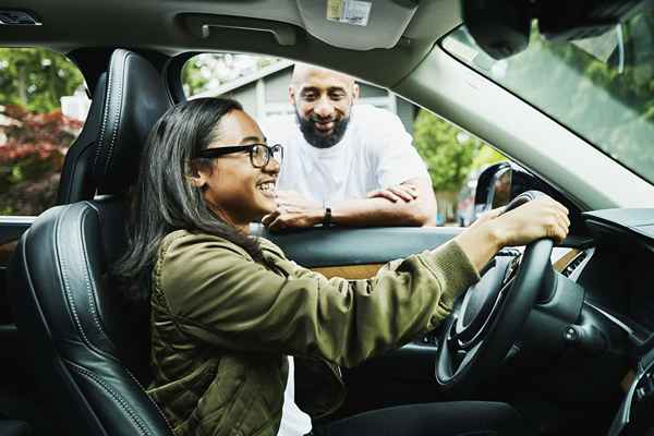 Comment les adolescents peuvent convaincre les parents de les laisser obtenir un permis de conduire