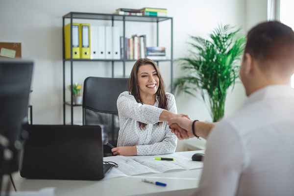 Comment commencer une carrière dans les ressources humaines