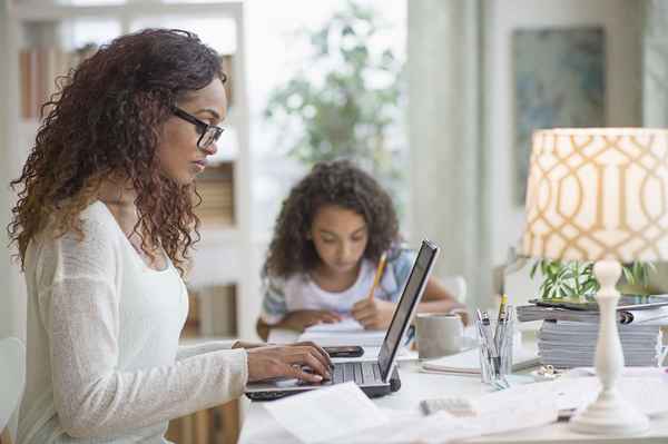 Cómo mantener la cultura de la empresa mientras trabaja remoto