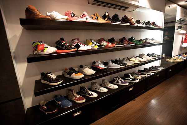 Sneaker Stores in Bangkok