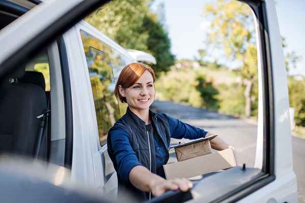 Qu'est-ce qu'un messager ou un courrier de la cour?