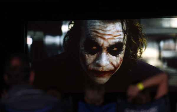 10 beste joker sitater fra 'The Dark Knight'