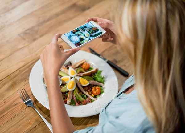 5 maneiras de usar o Facebook para promover seu restaurante