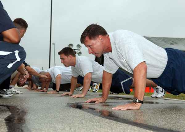 Officier de l'Air Force Normes de fitness d'accession