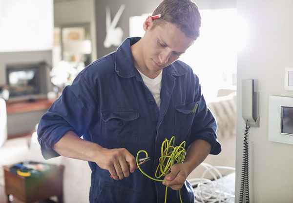 Evite problemas elétricos durante a remodelação