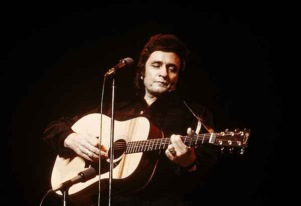 Biographie von Johnny Cash, American Singer-Songwriter