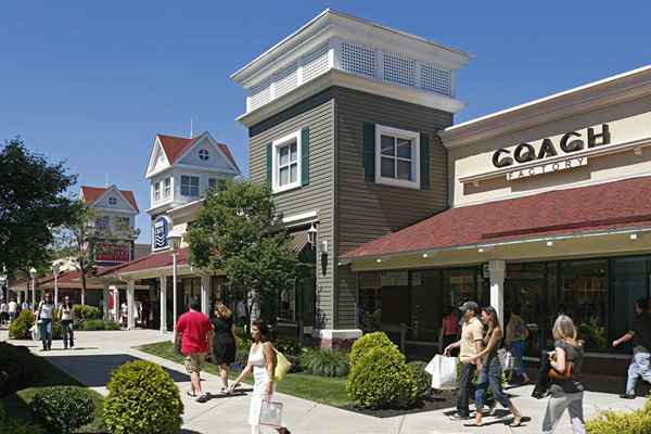 Clinton Crossing Premium Outlets - Clinton, Connecticut