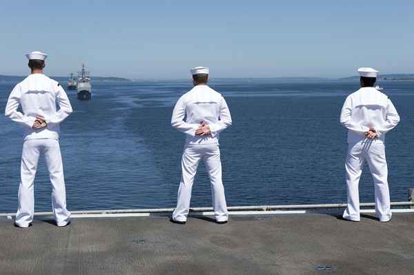 Bônus de alistamento comum para recrutas da Marinha