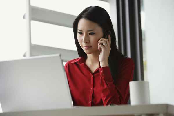 Come utilizzare un'intervista telefonica come strumento di screening del candidato lavoro