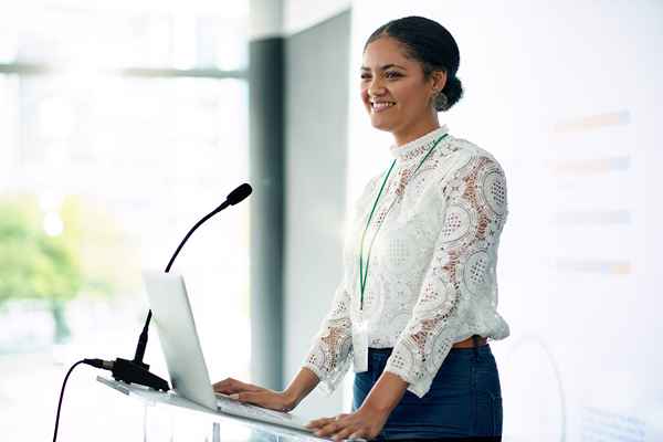 Cómo escribir un discurso de apertura efectivo