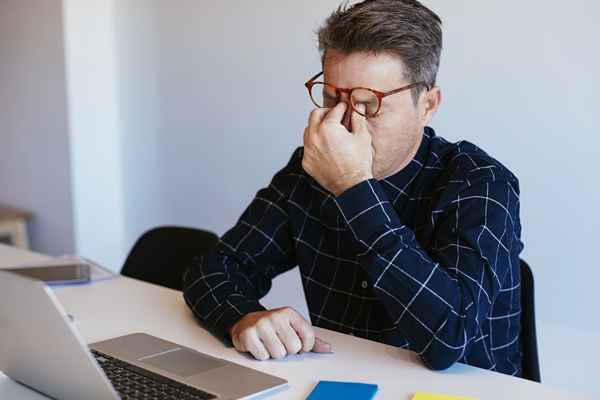 Burnout do trabalho As causas, sintomas e maneiras de evitá -lo