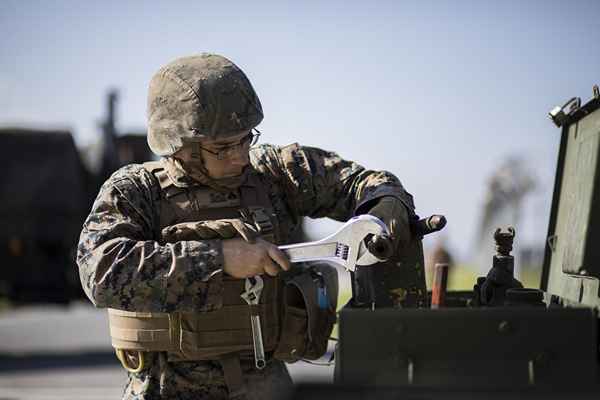 Ingeniero de combate del Cuerpo de Marines - MOS 1371