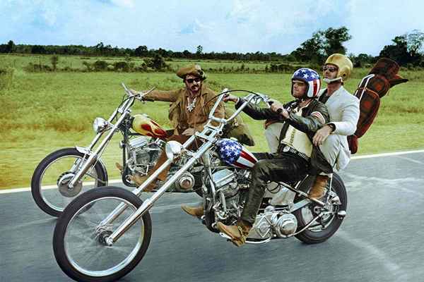 Historique des films de moto et exemples