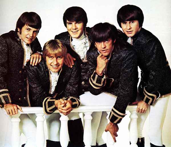 Paul Revere and the Raiders 'Pop Legacy i 5 sanger