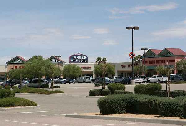 Tanger -Outlets Rehoboth Beach, Delaware