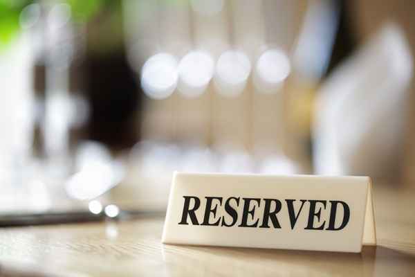 Los pros y los contras de tomar reservas de restaurantes