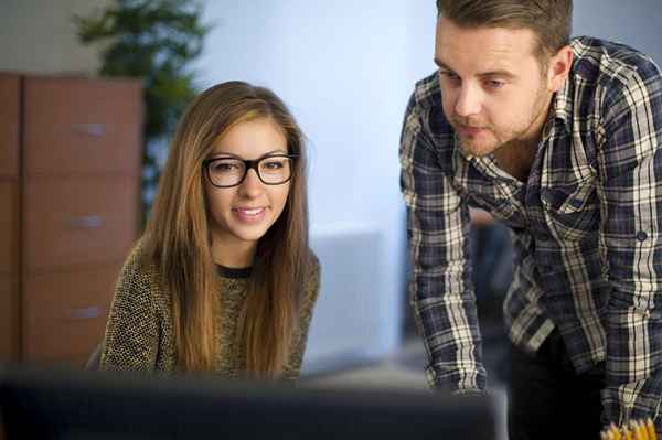 O que os gerentes precisam saber sobre o trabalho com a geração Z