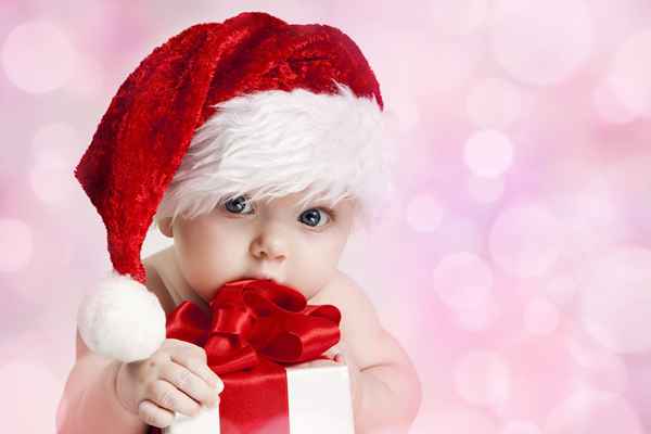 20 adorables atuendos navideños del bebé