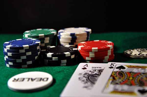 Compléments dans un tournoi de poker