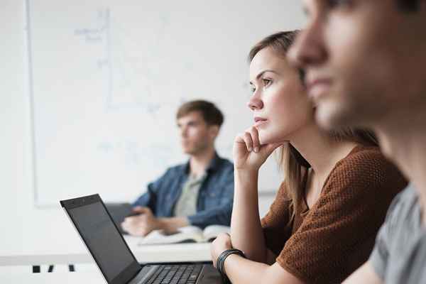 Empleados de entrenamiento cruzado