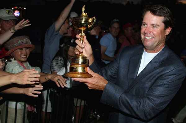 Golfspiller Paul Azinger Cancer Survivor og Major Championship Winner