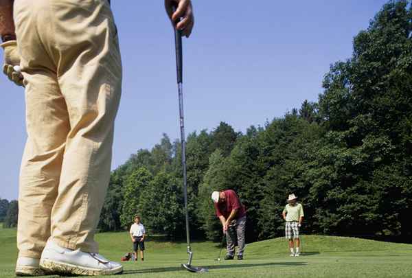 Como jogar um torneio de golfe da Florida Scramble