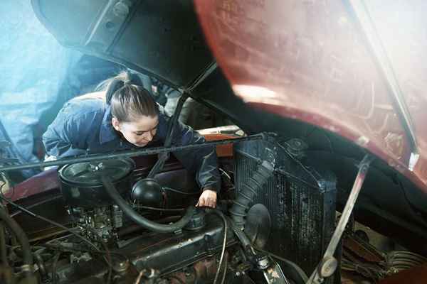 Como solucionar problemas de problemas do motor por som