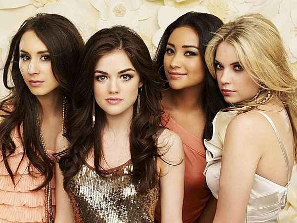 'Pretty Little Liars' sesong 1 Oversikt