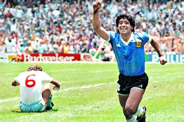 Die Hand des Gottes Ziel von Diego Maradona