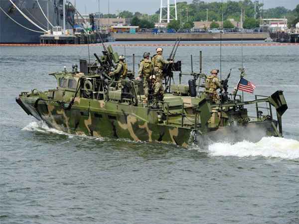 U.S. Marine Brown-Wasser-Seeleute