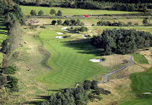 ¿Qué es un hoyo par-4 en el golf??