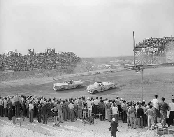 ¿Quién era Bill France, sr?. ¿Y por qué empezó a NASCAR??