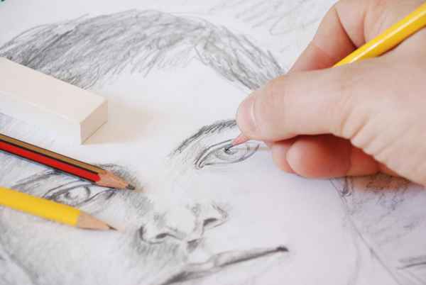 12 conseils pour dessiner des portraits pour enfants