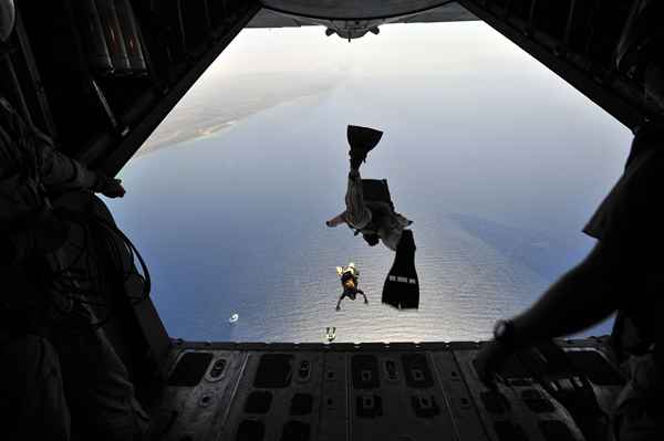 Job de la Fuerza Aérea AFSC 1T2X1 Pararescue