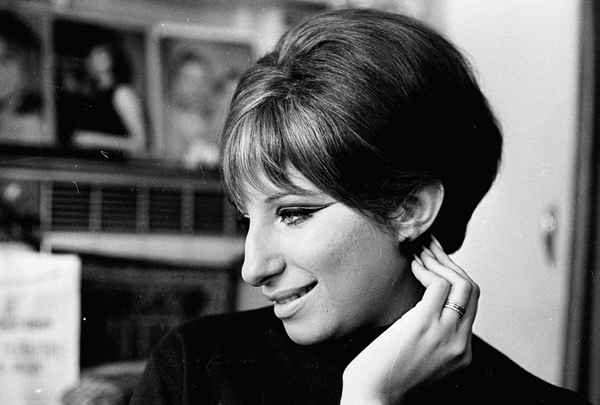 Barbra Streisand Biographie ihr Leben und ihre Karriere