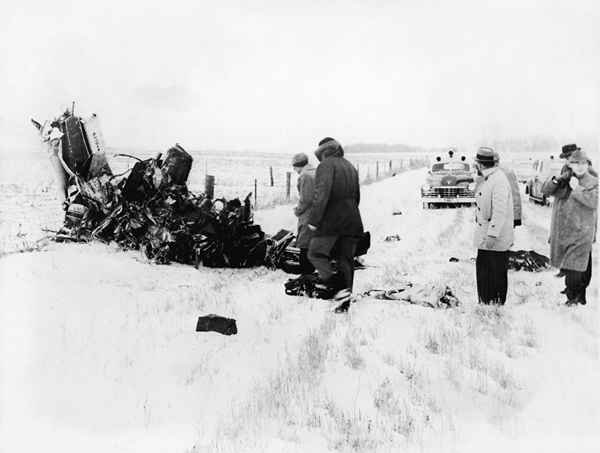 Detaljer om Buddy Holly Plane Crash i 1959