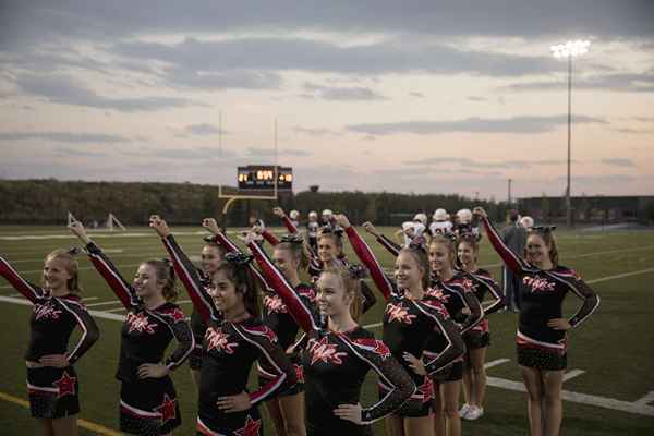 Witam okrzyki dla cheerleaderków