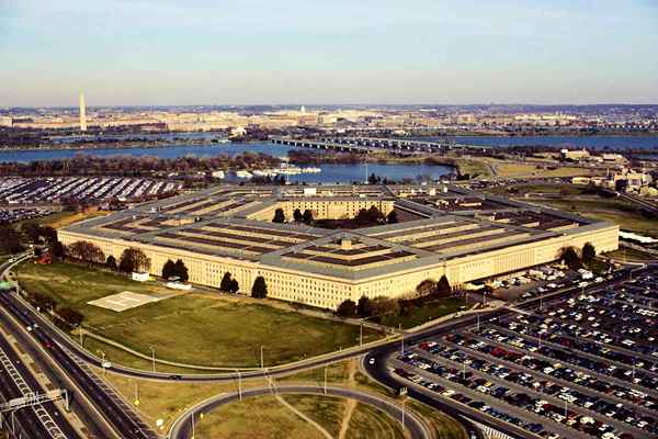 Hollywood Films finansowane przez Pentagon