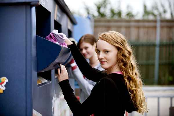 Jak działa recykling odzieży