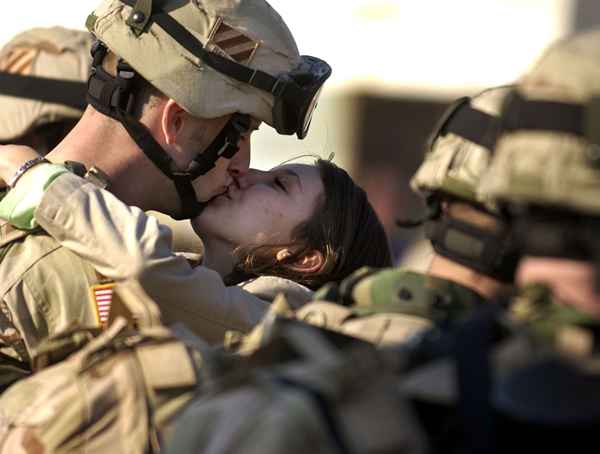 Comment fonctionne le programme de couples de l'armée mariée (MACP)