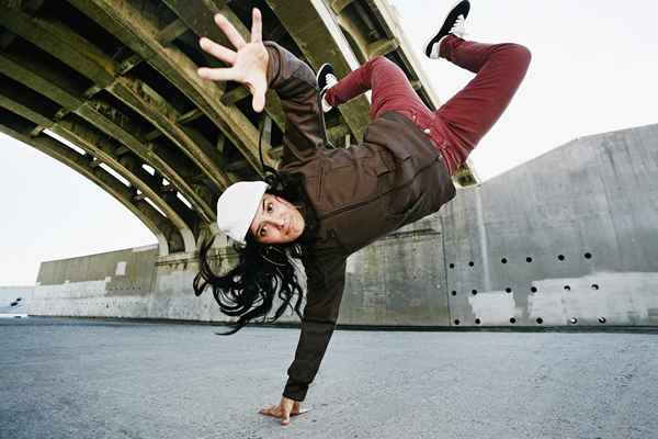 Wie man einen perfekten Handstand macht