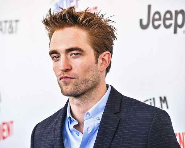 Come ottenere lo sguardo di Robert Pattinson