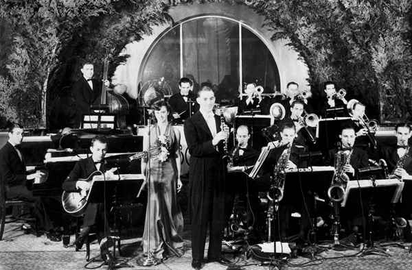 Jazz innen tiår 1930 - 1940