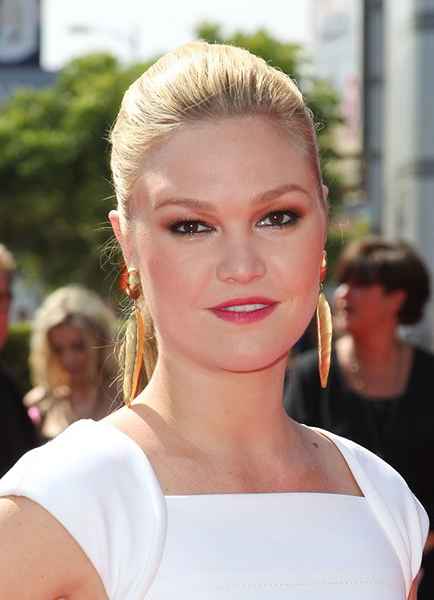 Julia Stiles faller for en kongelig i The Prince & Me