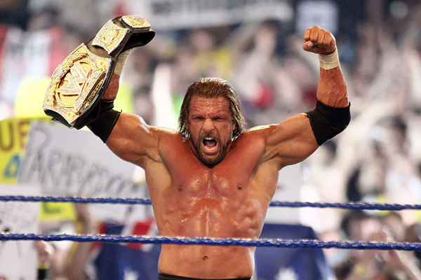 Los 10 campeones reinantes más antiguos en la historia de la WWE