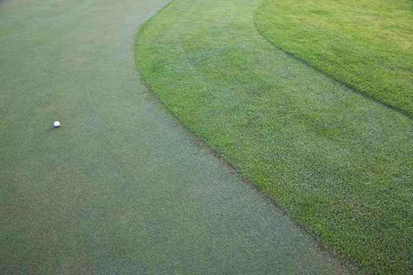 Los dobles significados de 'First Cut' en el golf